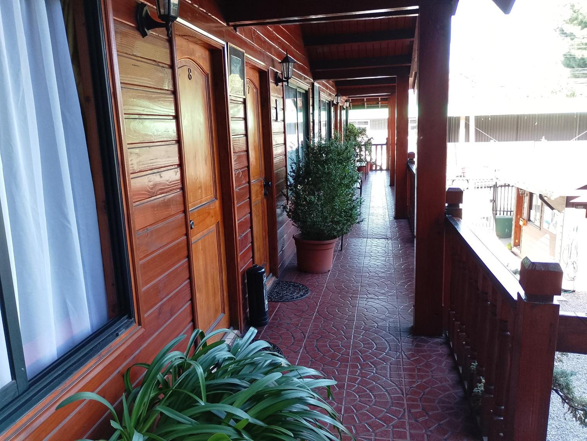 Apart-Hotel Colonia-Koenigsberg Estacionamiento Deptos Completos Ubicado En El Centro De Valdivia Aire Acondicionado Extérieur photo